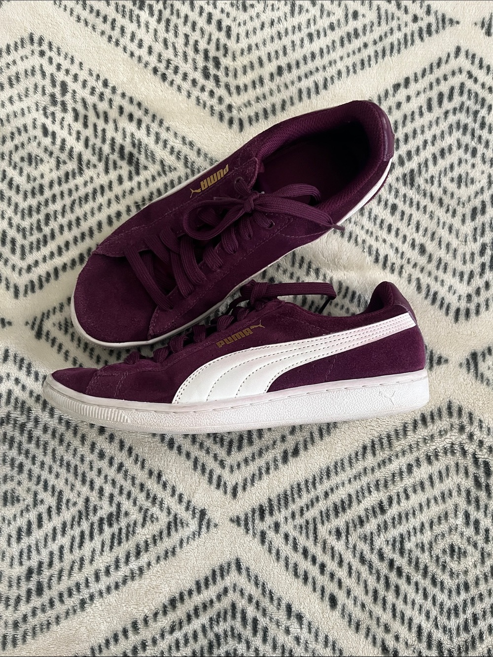 Puma Plum Purple Suede Shoes Size 8